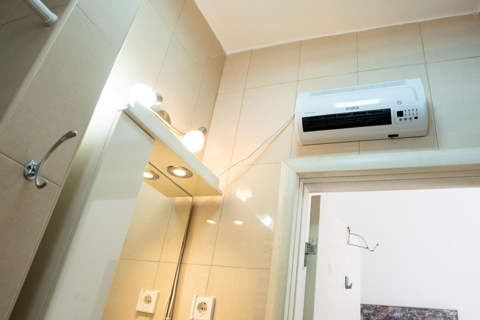 M&B Apartment โกตอร์ ภายนอก รูปภาพ