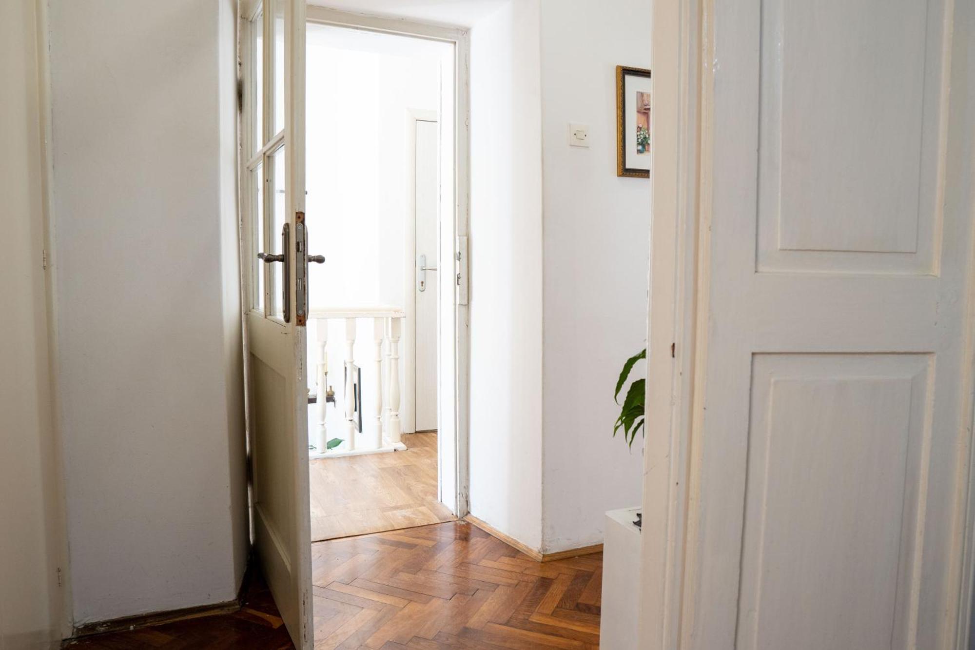 M&B Apartment โกตอร์ ภายนอก รูปภาพ